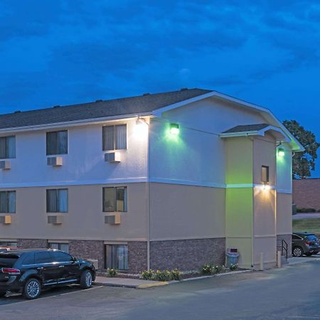 Super 8 By Wyndham Omaha Ne Exterior foto
